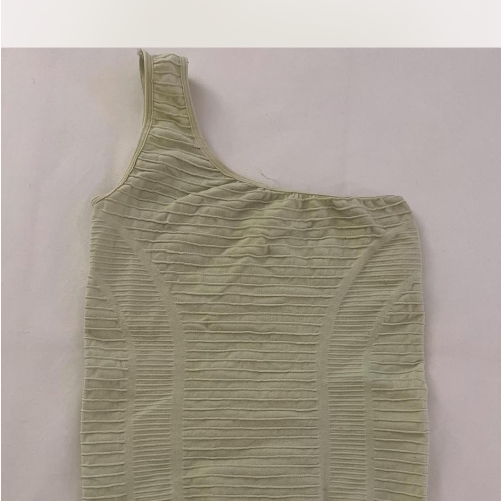 One-Shoulder Ribbed Top